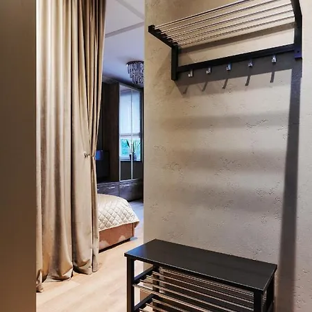 So Stylish Downtown Apt Near Railway Station Apartment *